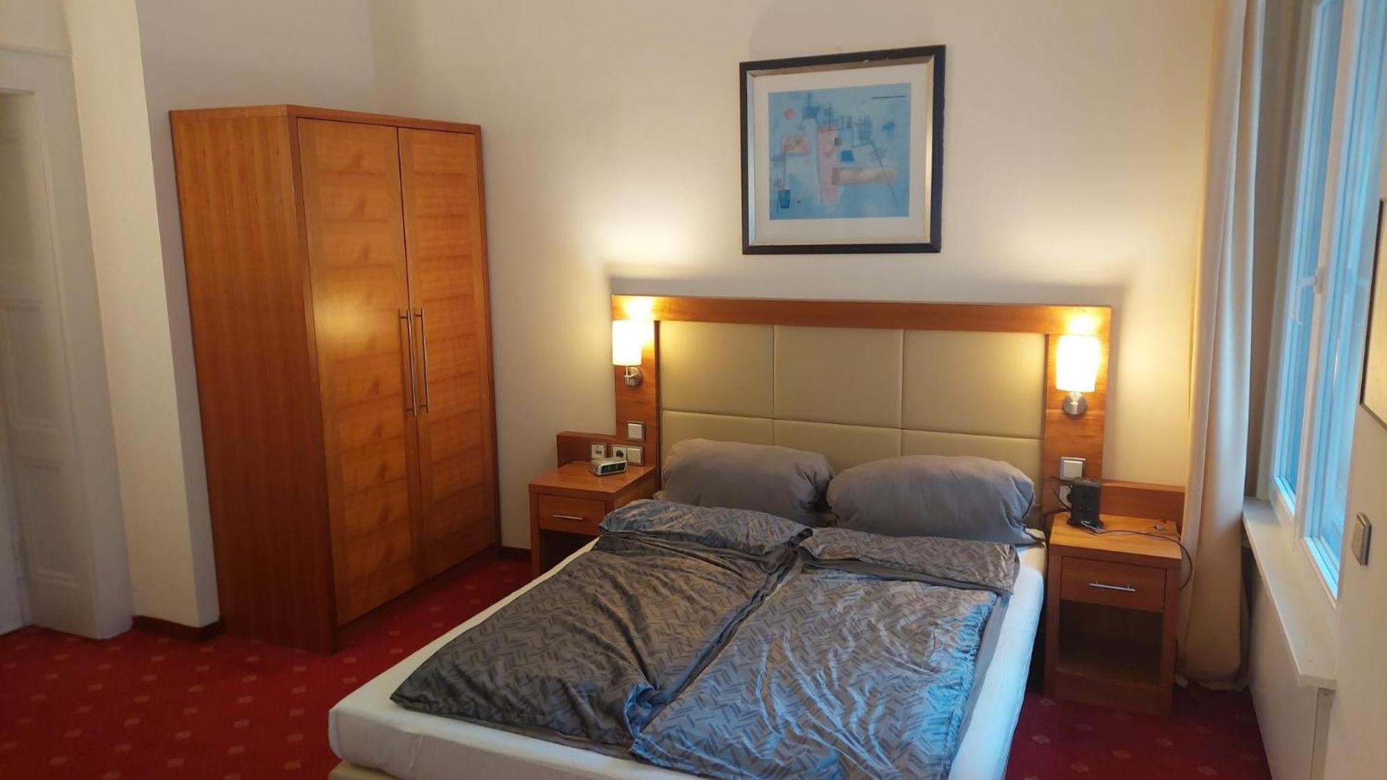 Die Villa, Zimmer 17, Dz Леверкузен Екстер'єр фото